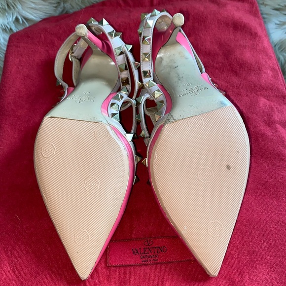 Authentic Valentino Rockstud Pumps - Picture 12 of 13